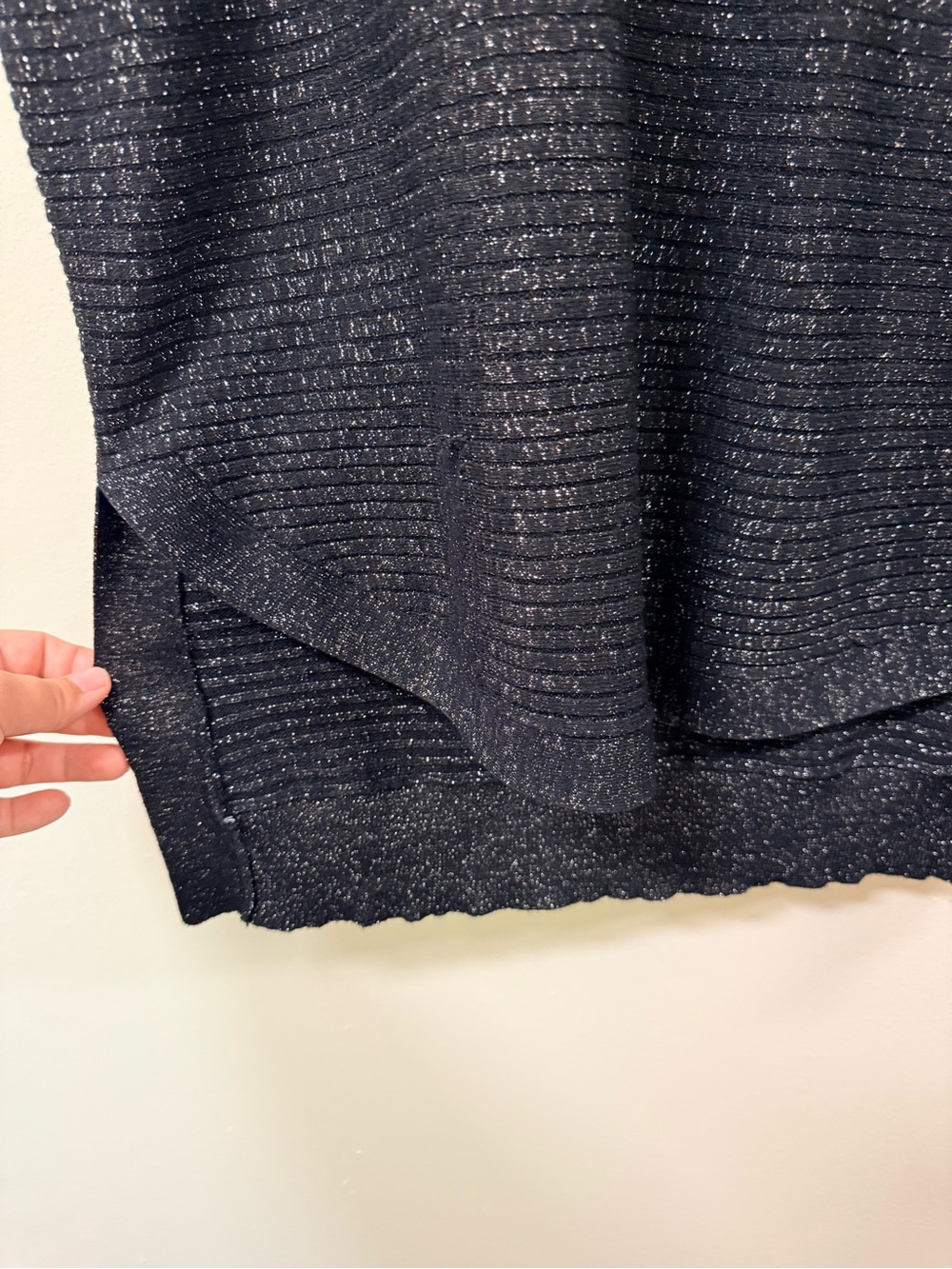 Hannah Black Metallic Scoop Neck Lightweight Sweater - Picture 4 of 7
